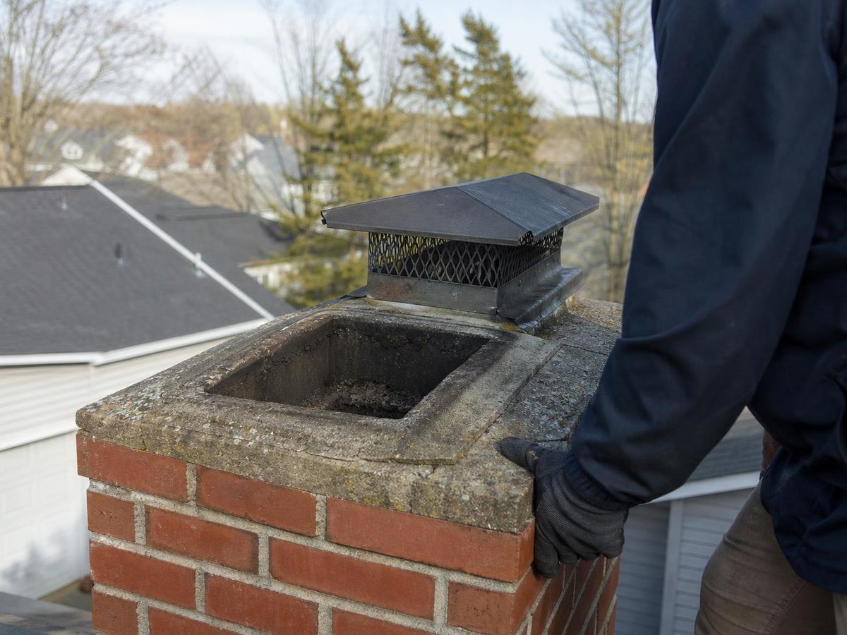 Lynn Chimney Services work in Westlake Village